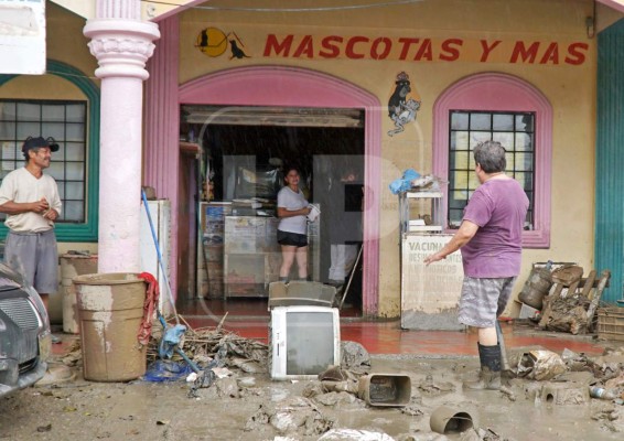 'Mientras Dios nos permita seguir, seguiremos”, poblador de la Planeta