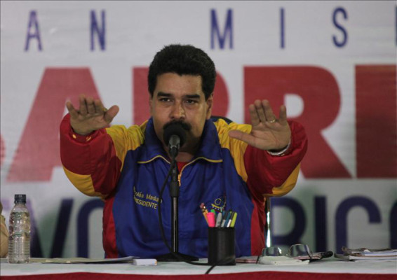 Parlamento de Venezuela da poderes especiales a Maduro