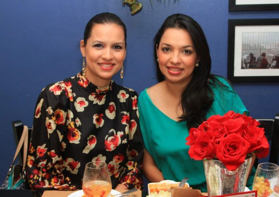 Velada de emociones para Paulina Kattán