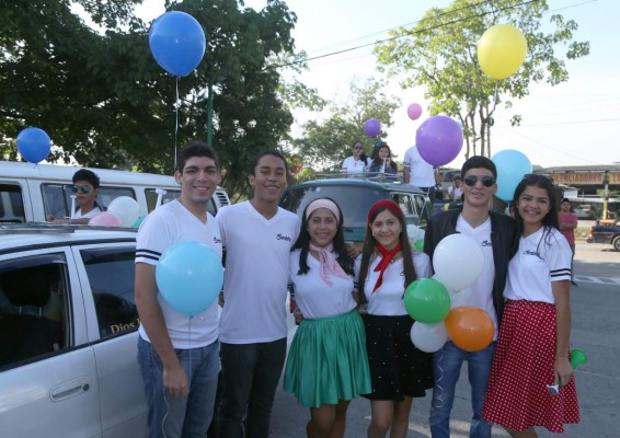 Entrada de la clase 2017 de la Happy New Dawn