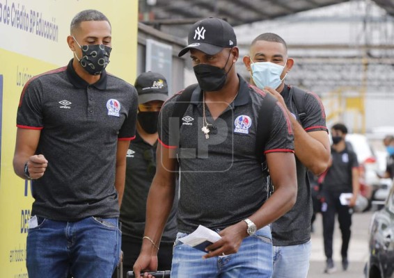 Olimpia se refuerza con futbolistas de la UPN para disputar gira por Estados Unidos