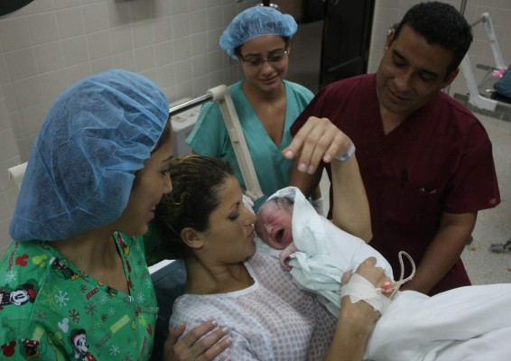 Crece número de nacidos registrados en San Pedro Sula durante 2014