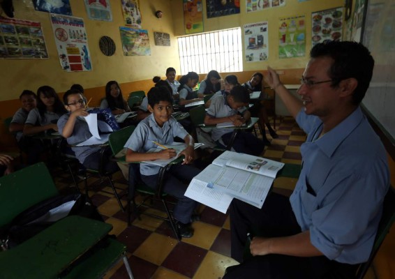 Honduras logrará cifra de 220 días de clases en 2014