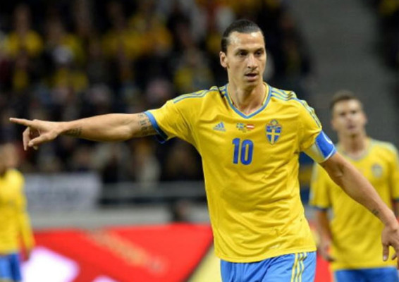 Ibrahimovic lidera la lista de Suecia para repechaje contra Portugal