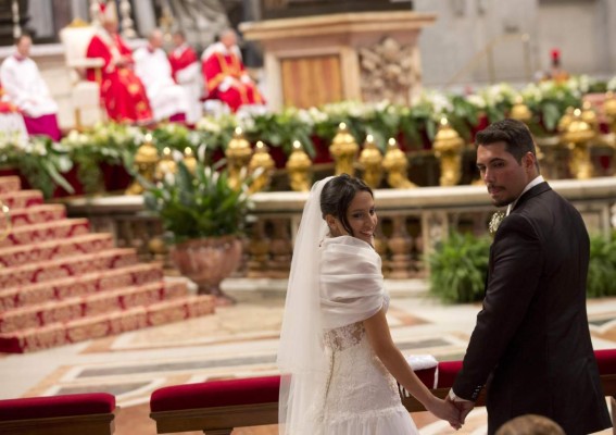 Papa Francisco: El divorcio es 'inevitable' en algunos casos