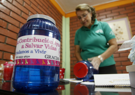 Tres mujeres por cada hombre padecen de cáncer en Honduras