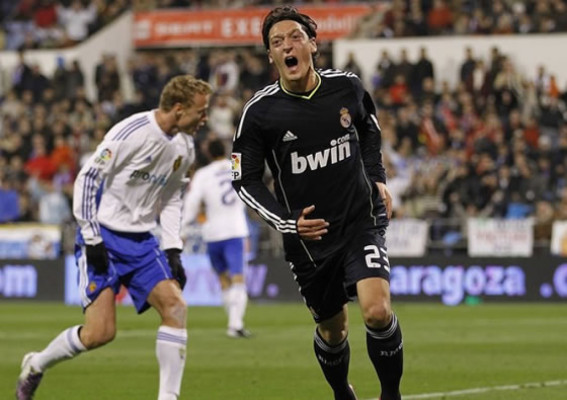 Real Madrid saca plácido triunfo de La Romadera