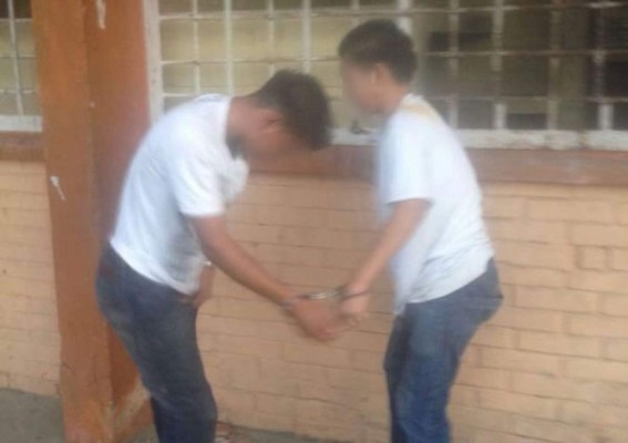 Balacera en Centro El Carmen deja cinco menores muertos