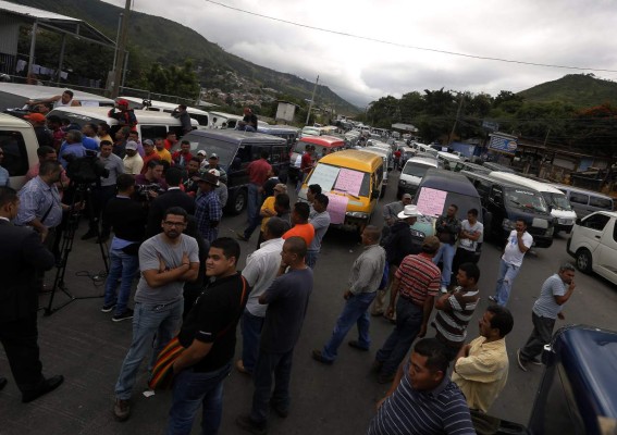 Sin consenso retoman hoy debate de Ley de Transporte