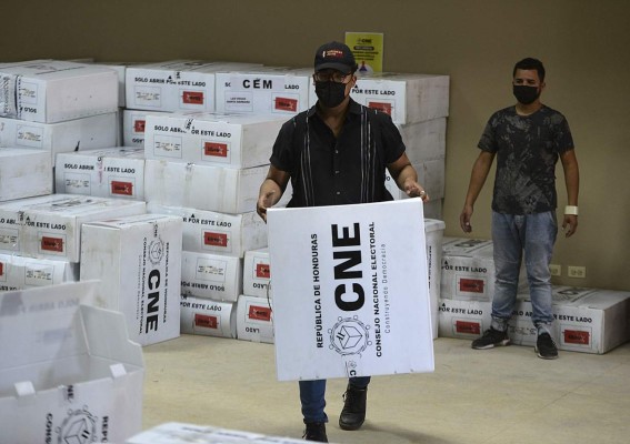 Denuncias de fraude y demora de resultados empañan comicios primarios en Honduras