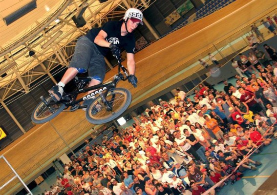 Muere Dave Mirra, leyenda de BMX y presentador de MTV