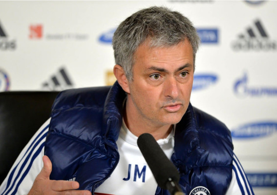 Mourinho lamenta que la Premier League no dé descanso al Chelsea