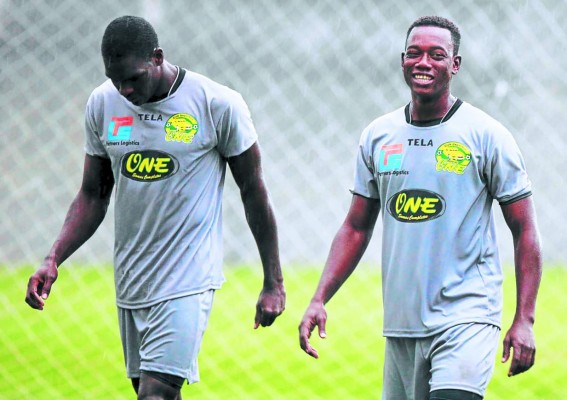 Javier Estupiñan y Charles Córdoba dejan el Parrillas One