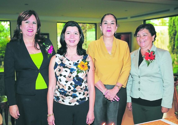 Club de Jardinería Tegucigalpa se reunen
