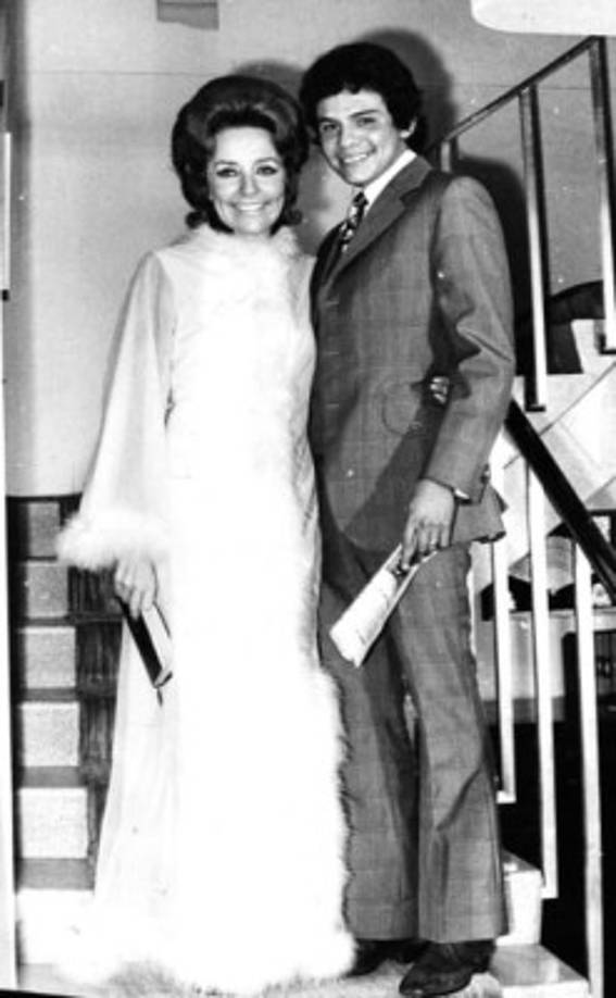 Pese a recuperarse después de pasar por meses de tratamiento basado en ejercicios de respiración, uno de sus pulmones resultó con daños permanentes.