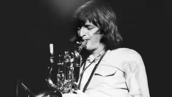 Muere Dick Parry, histórico saxofonista de Pink Floyd