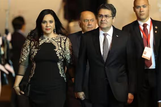 Anillo de bodas: así prepara Ana García el regreso de Juan Orlando Hernández a Honduras