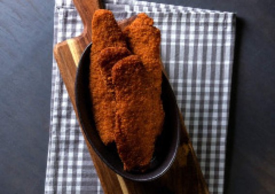 La receta de hoy: Pescado empanizado con ensalada