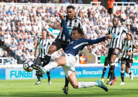 El Tottenham frustra el reestreno en la Premier del Newcastle de Benítez