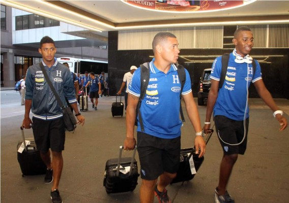 Selección de Honduras ya descansa en Dallas para segundo partido
