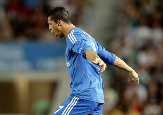 Cristiano Ronaldo da un triunfo polémico al Real Madrid en Elche