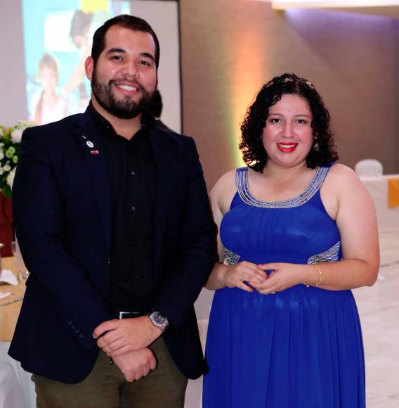 Christian Domínguez y Marbella Flores