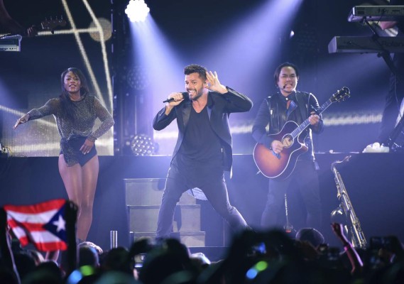 Ricky Martin celebra su cumpleaños 43