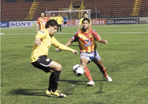 Liberia dejó casi en la lona al Real España