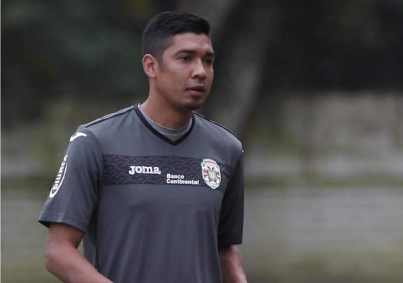 Melvin Valladares no siguió en el Marathón