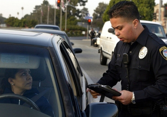 Inmigrantes tendrán licencia de conducir