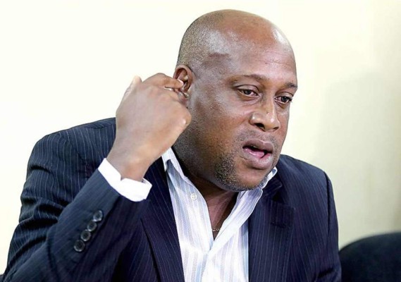 Medford dispara fuertemente sobre Pinto y Rafael Callejas