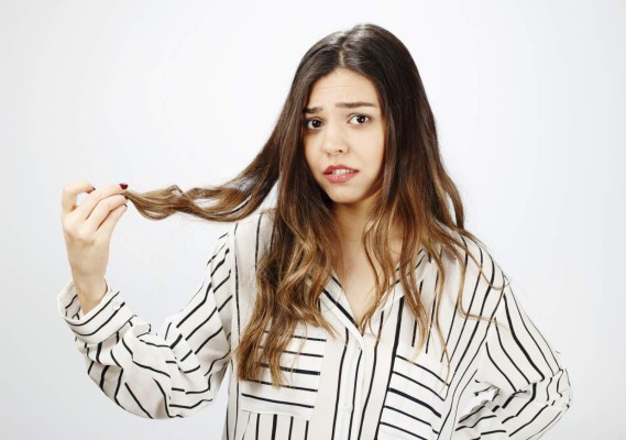 Cómo cuidar el cabello grasoso