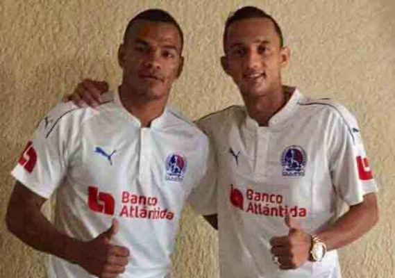 El Olimpia se refuerza con Rony Martínez y Diego Reyes