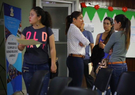 El 60% de personas no califica para un empleo