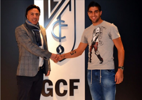 Jonathan Mejía amplía el contrato con el Granada hasta el 2018