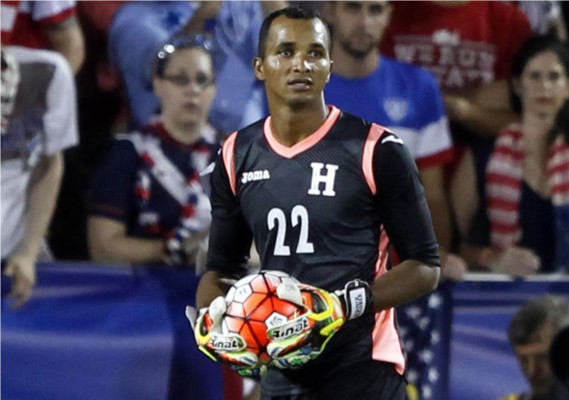 Donis Escober: 'Nos vamos con mucho dolor, el partido estaba para ganarlo'