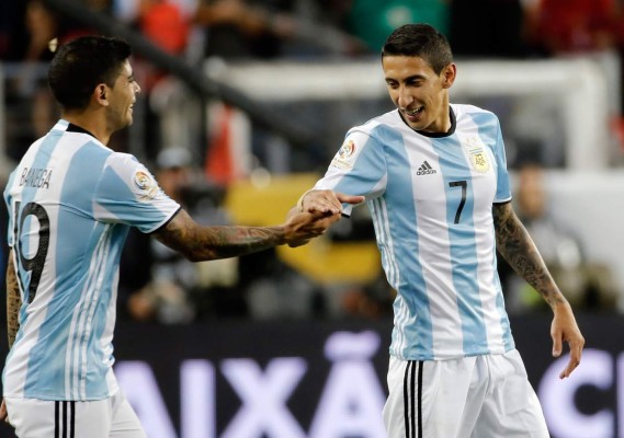 Argentina se cobra venganza de Chile sin Messi