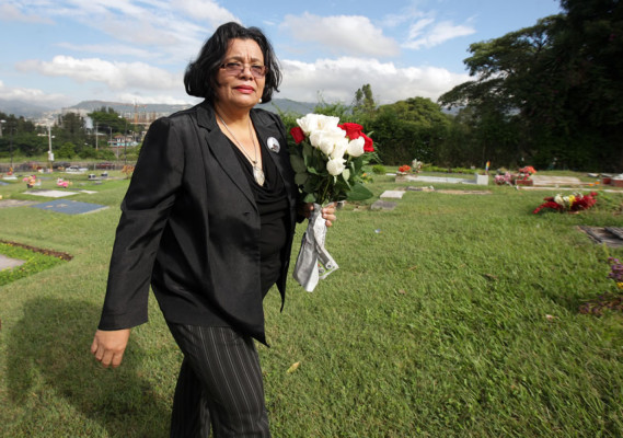 Políticos protegen a prófugos: Julieta Castellanos