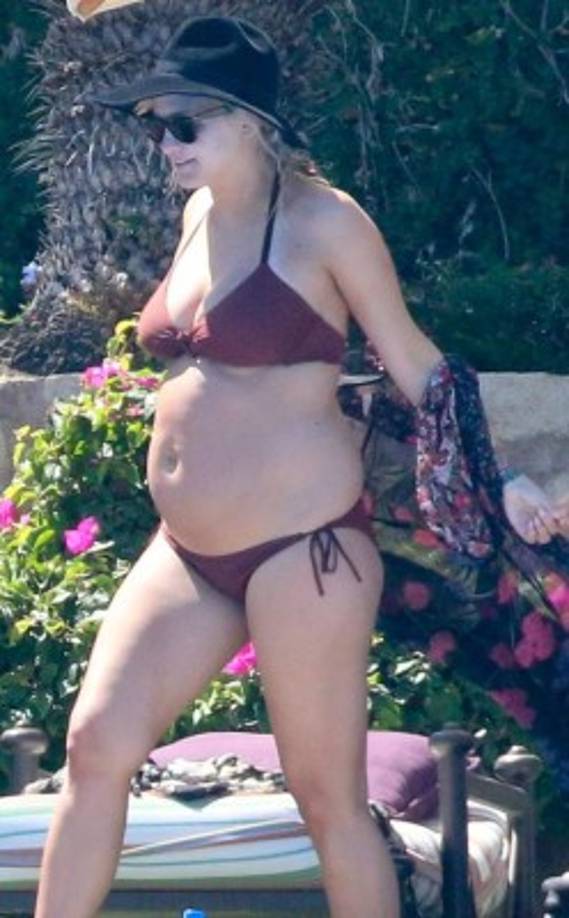 La cantante Ashlee Simpson durante su segundo embazo.