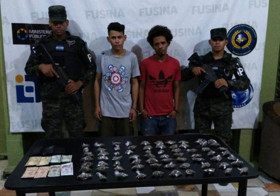 Capturan a dos presuntos traficantes de droga en Choloma