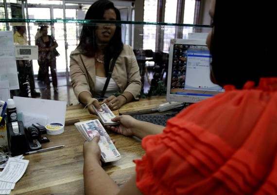 Remesas familiares crecen 8% en 2015 para sumar $3,569.5 millones