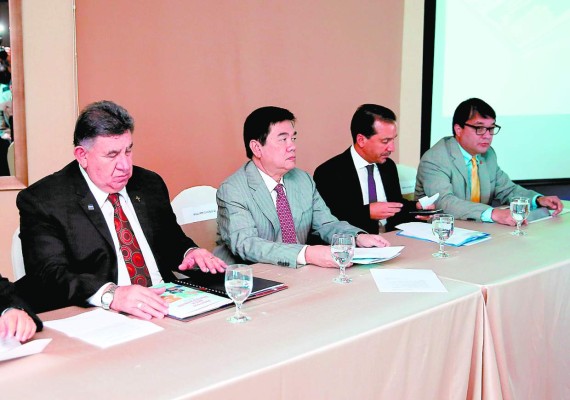 Gabinete Económico rendirá informe de la situación fiscal