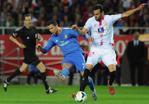 Sevilla propina segunda derrota al Real Madrid en tres días y lo complica