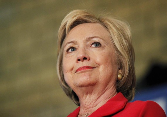 Reñida lucha entre Hillary Clinton y Bernie Sanders en la primaria de Kentucky