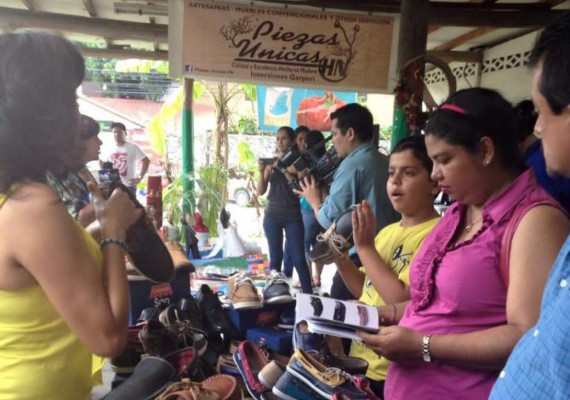 Mipymes desarrollan jornadas comerciales