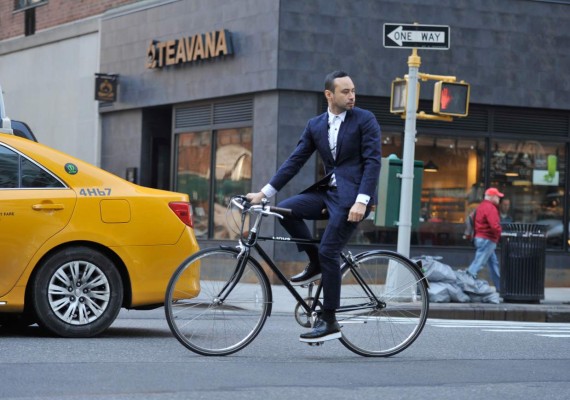 Carlos Campos presenta su nueva colección