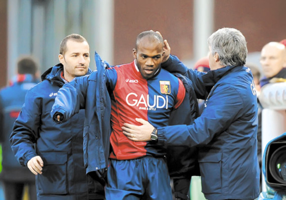 Salida de Maynor Figueroa del Wigan es inminente