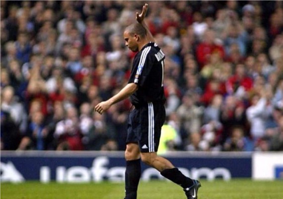 Futbolistas que han sido ovacionados por la afición rival