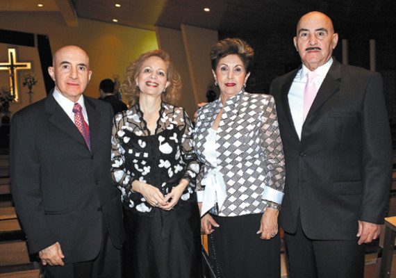 Emoción por la felicidad de Rastrepo y Uclés