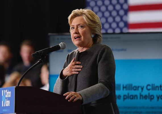 Clinton le saca 57 puntos de ventaja a Trump en intención de voto de los hispanos